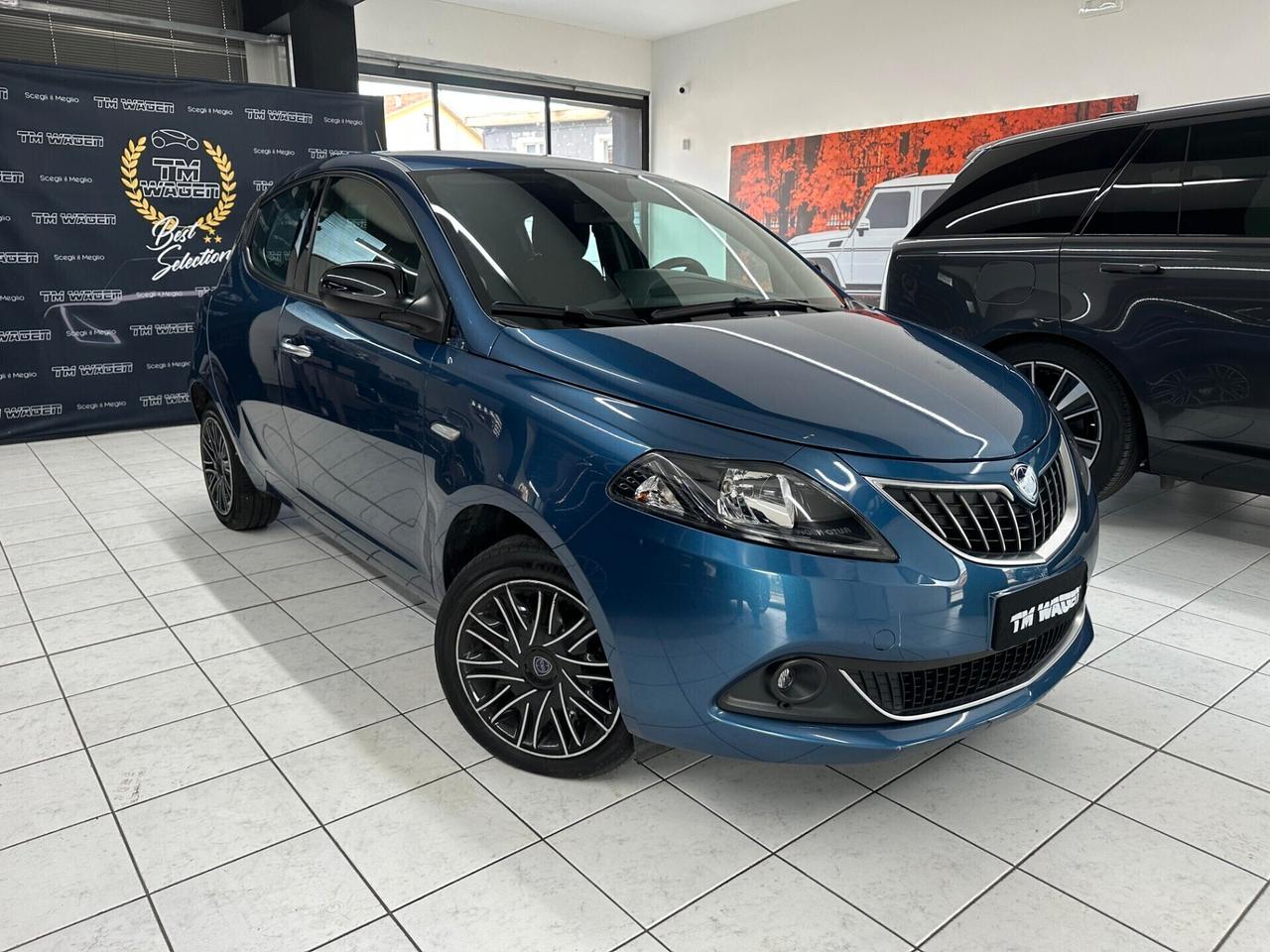 Lancia Ypsilon 1.0 firefly hybrid Gold s -IVA ESPOSTA