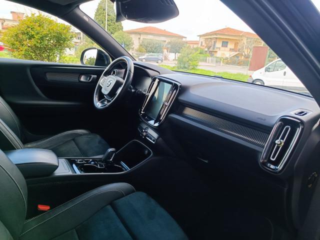 VOLVO XC40 T4 AWD Geartronic R-design
