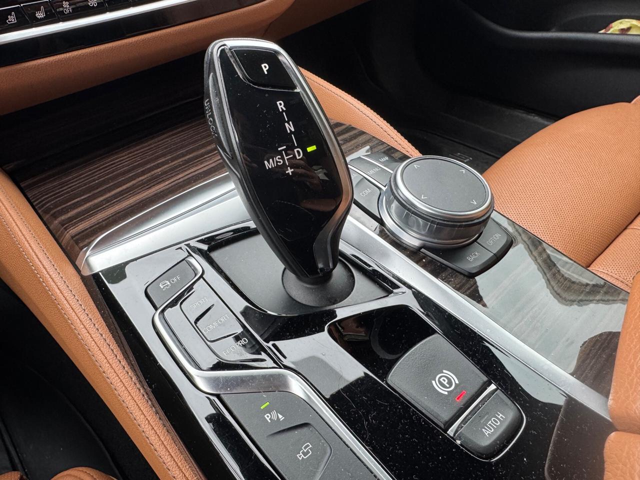 Bmw 530 530d xDrive Luxury