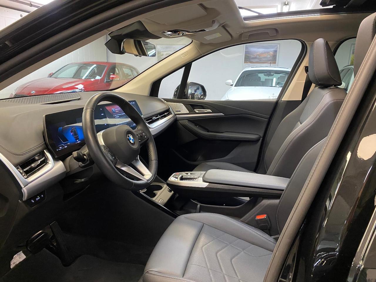 BMW 218i Active Tourer 136cv Luxury Line + tetto *2025