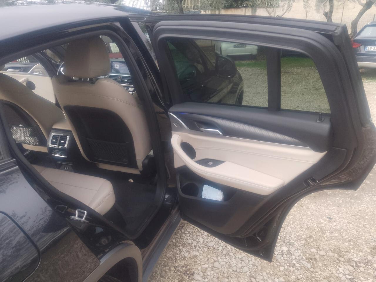 Bmw X4 xDrive20d Business Advantage