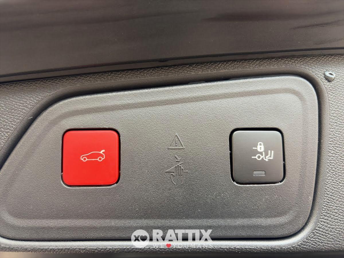 Peugeot 3008 1.6 Hybrid PHEV 225CV GT Pack e-EAT8