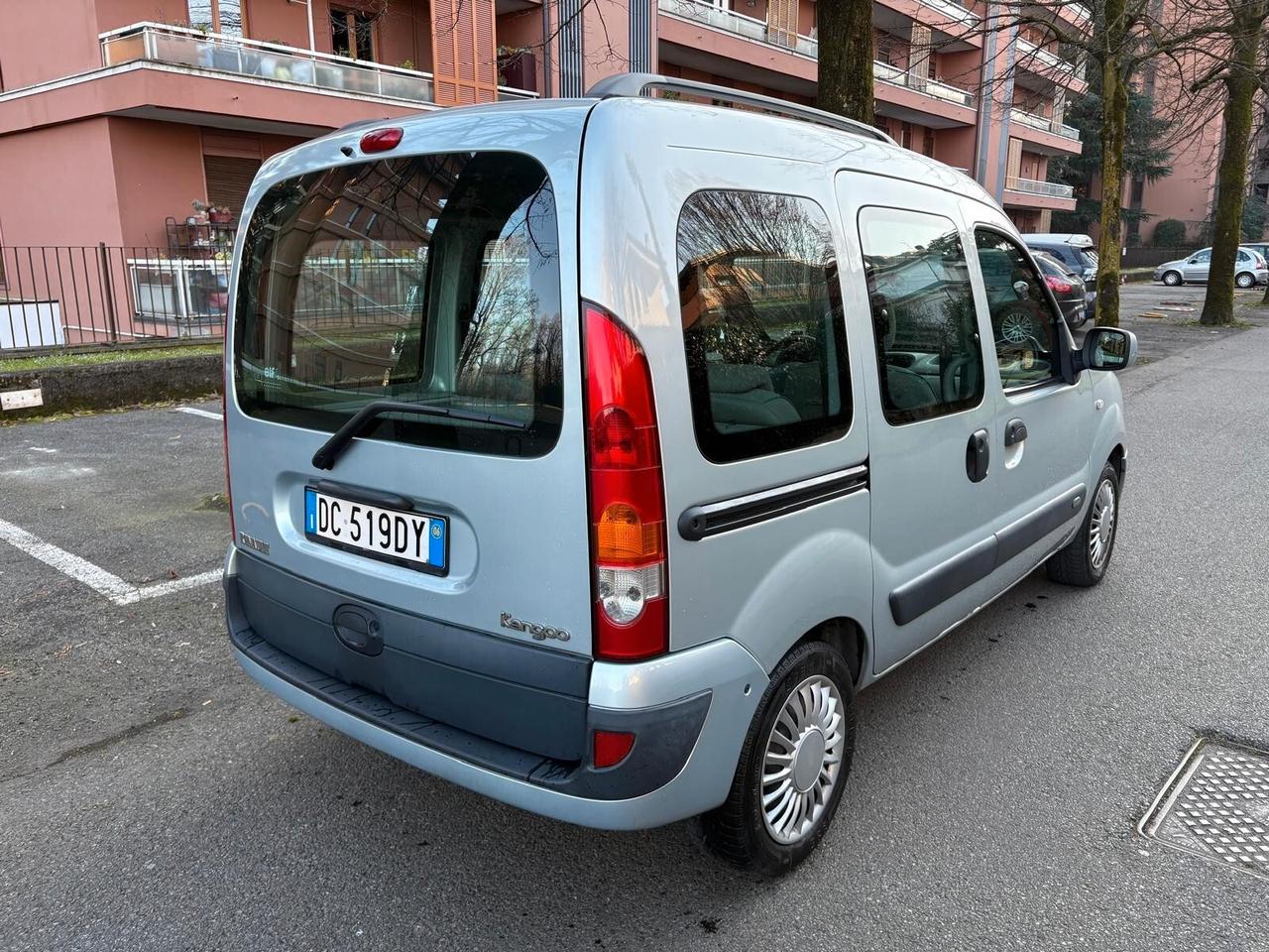 Renault Kangoo 1.5 dCi/84CV 5p. Pampa Luxe