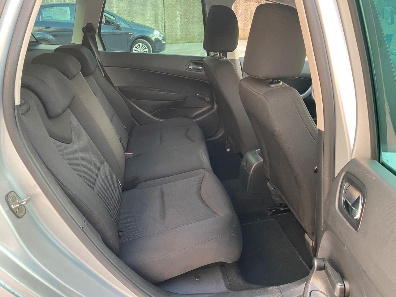 Peugeot 308 sw 1.6 hdi 110cv full opt restyling 2013