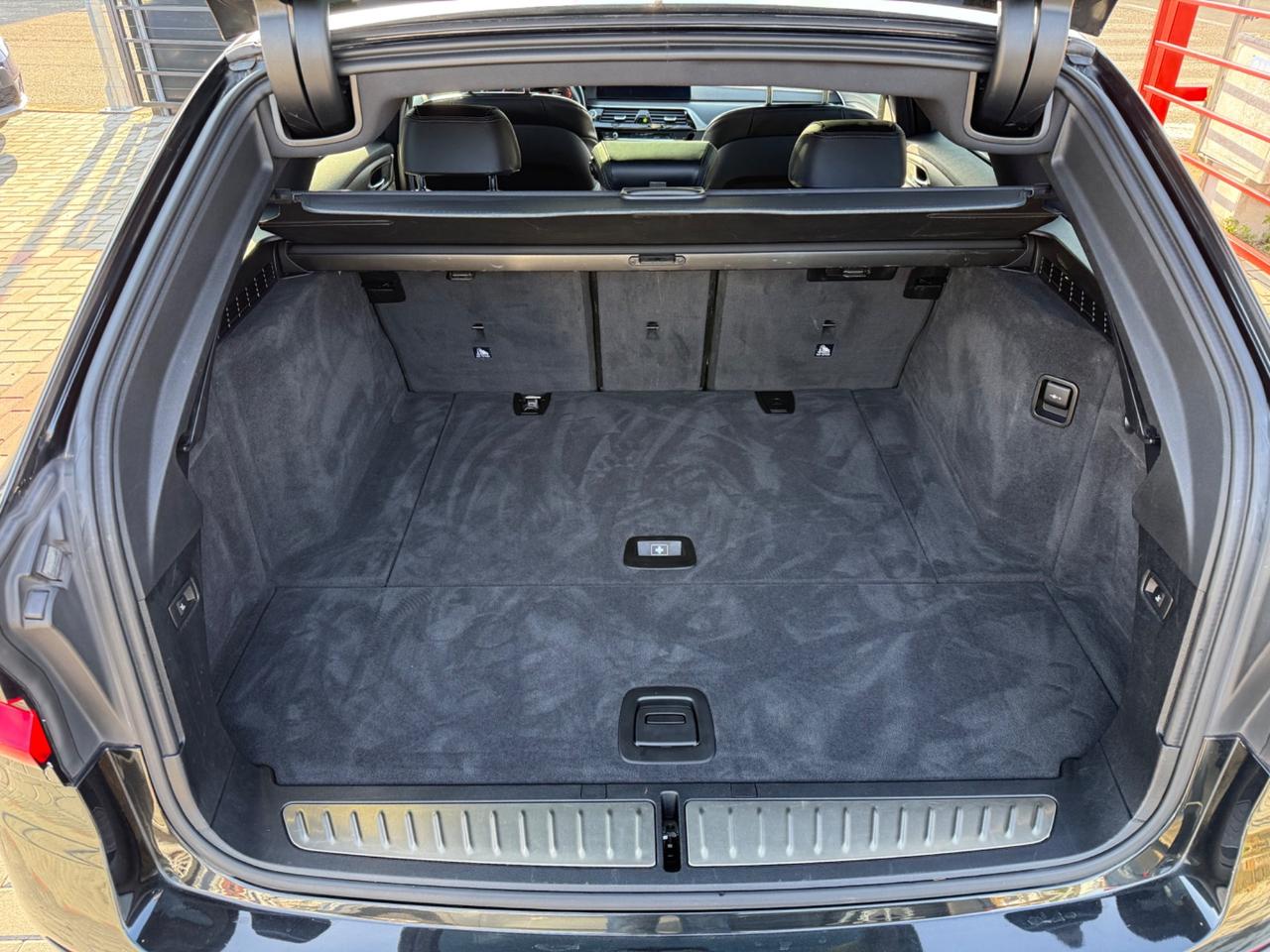 Bmw 530d 48V xDrive Touring Luxury IVA ESPOSTA