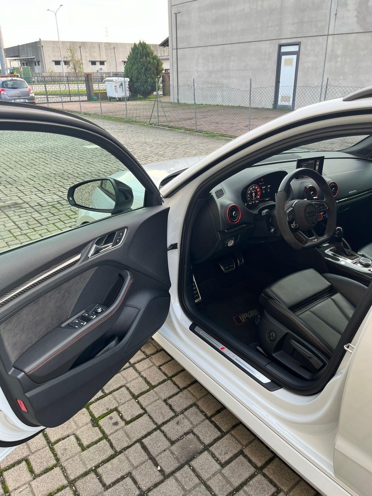 Audi RS 3 SPB 2.5 TFSI quattro S tronic