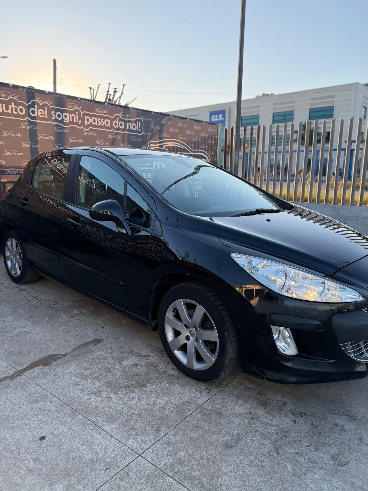 PEUGEOT 308 (anno 2008)