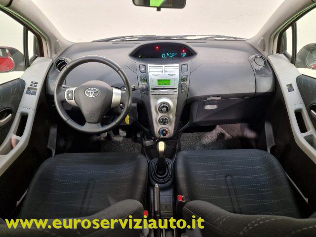TOYOTA Yaris 1.3 5 porte Sol