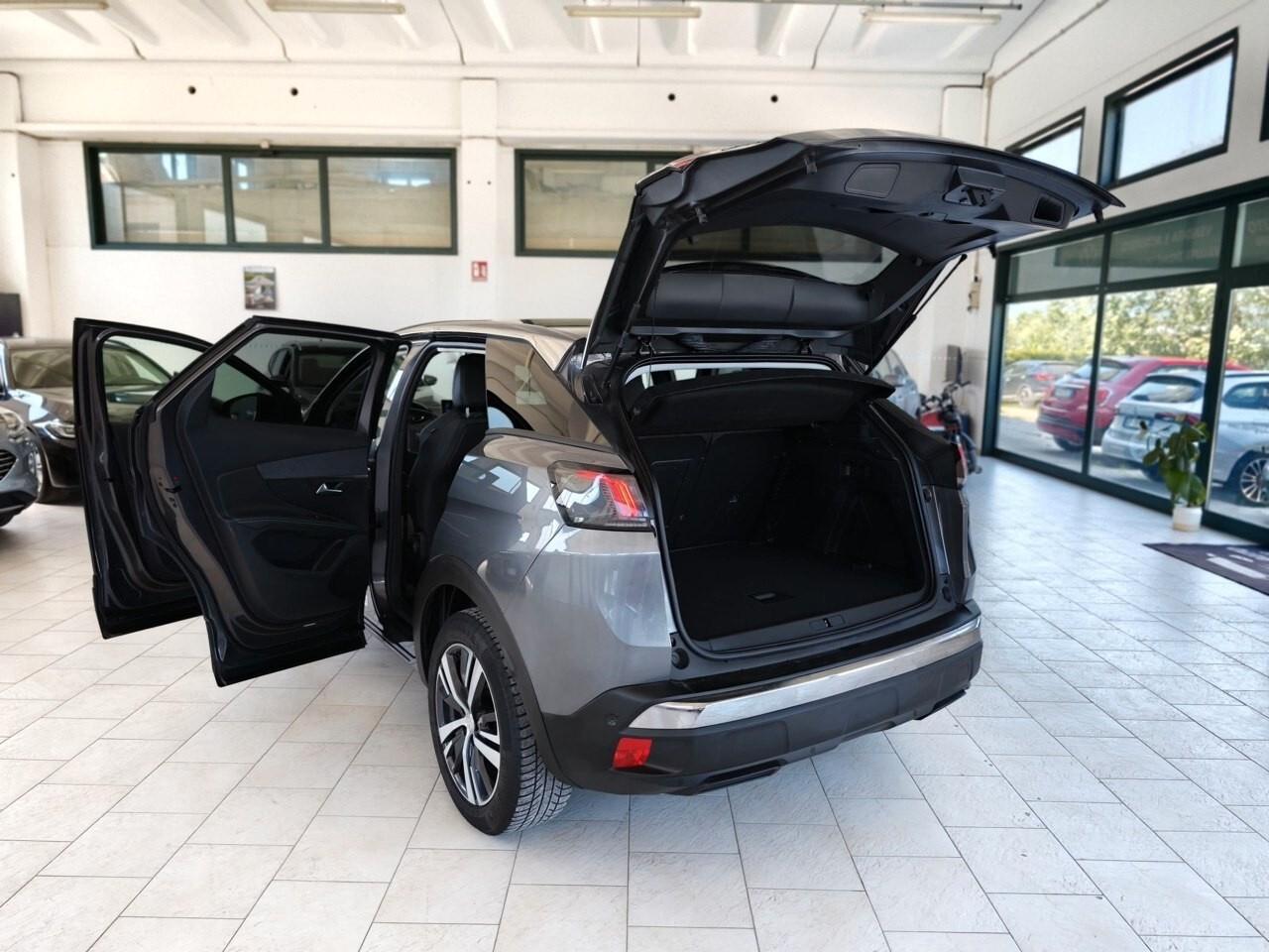 Peugeot 3008 BlueHDi 130 S&S EAT8 Active Pack