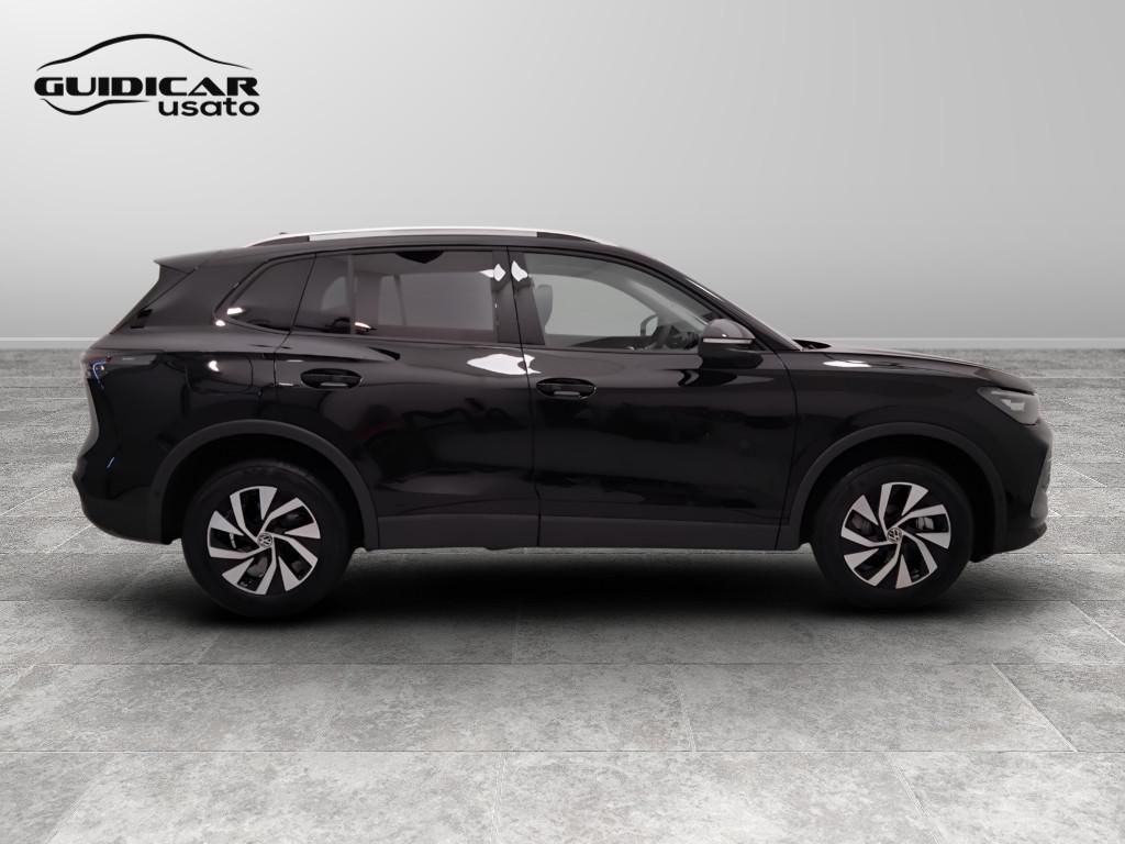 VOLKSWAGEN Tiguan III 2024 - Tiguan 1.5 tsi ehybrid Edition Plus 204cv dsg