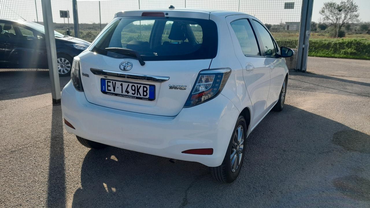 Toyota Yaris 1.4 D-4D 5 porte Lounge