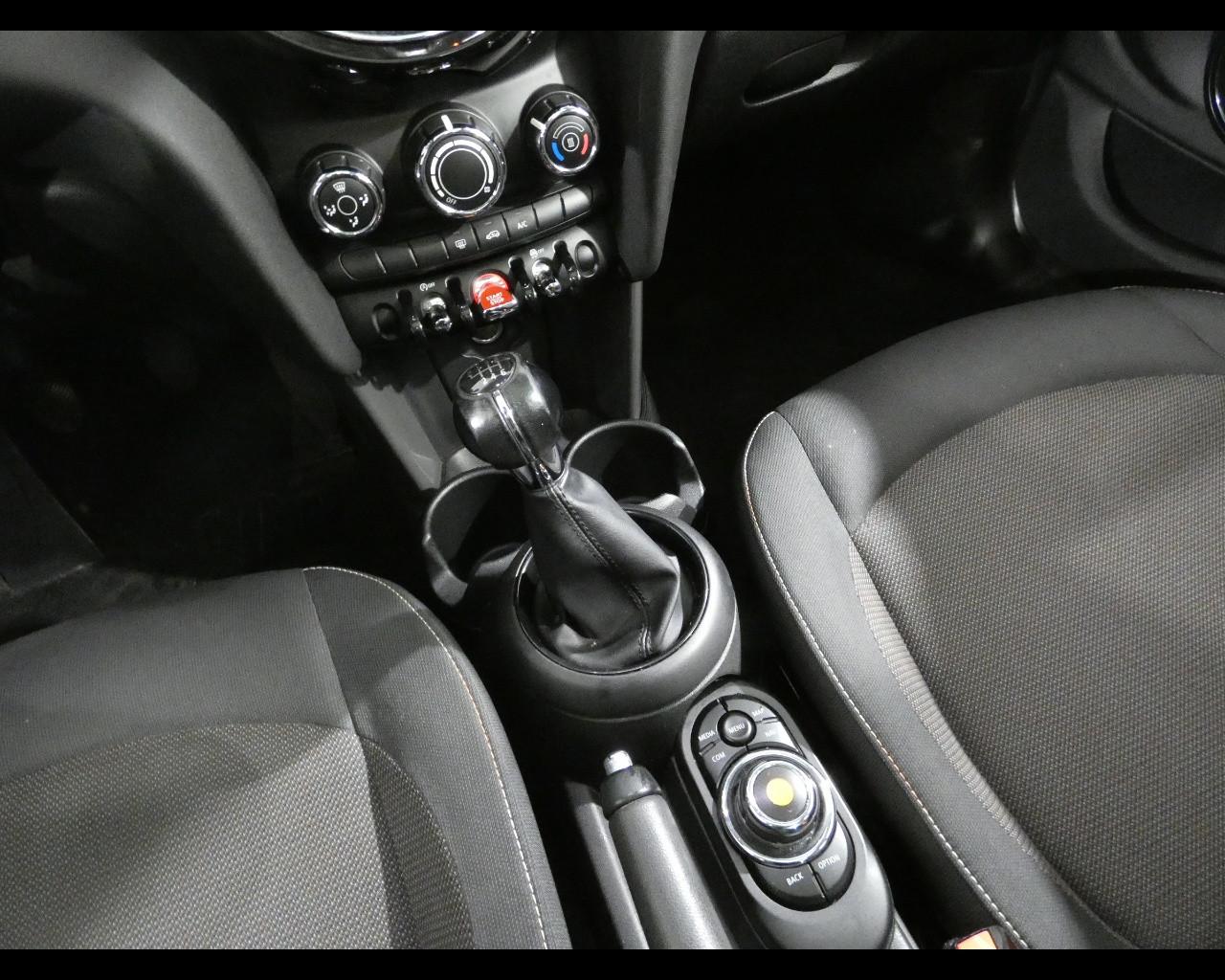 MINI Mini 5 porte (F55) - Mini 1.5 One Hype 5 porte