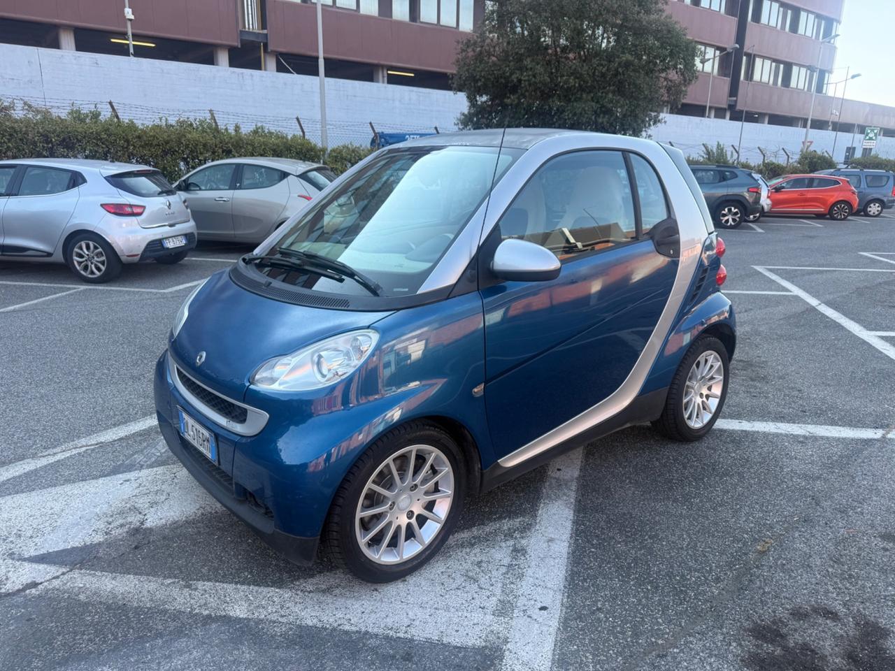 Smart ForTwo 800 33 kW coupé passion cdi