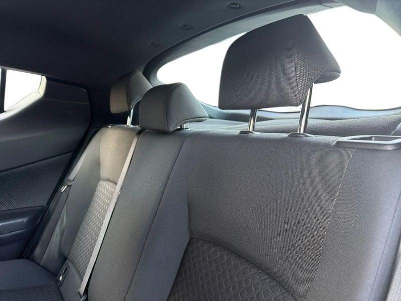 Toyota C-HR C-HR 1.8h Active e-cvt