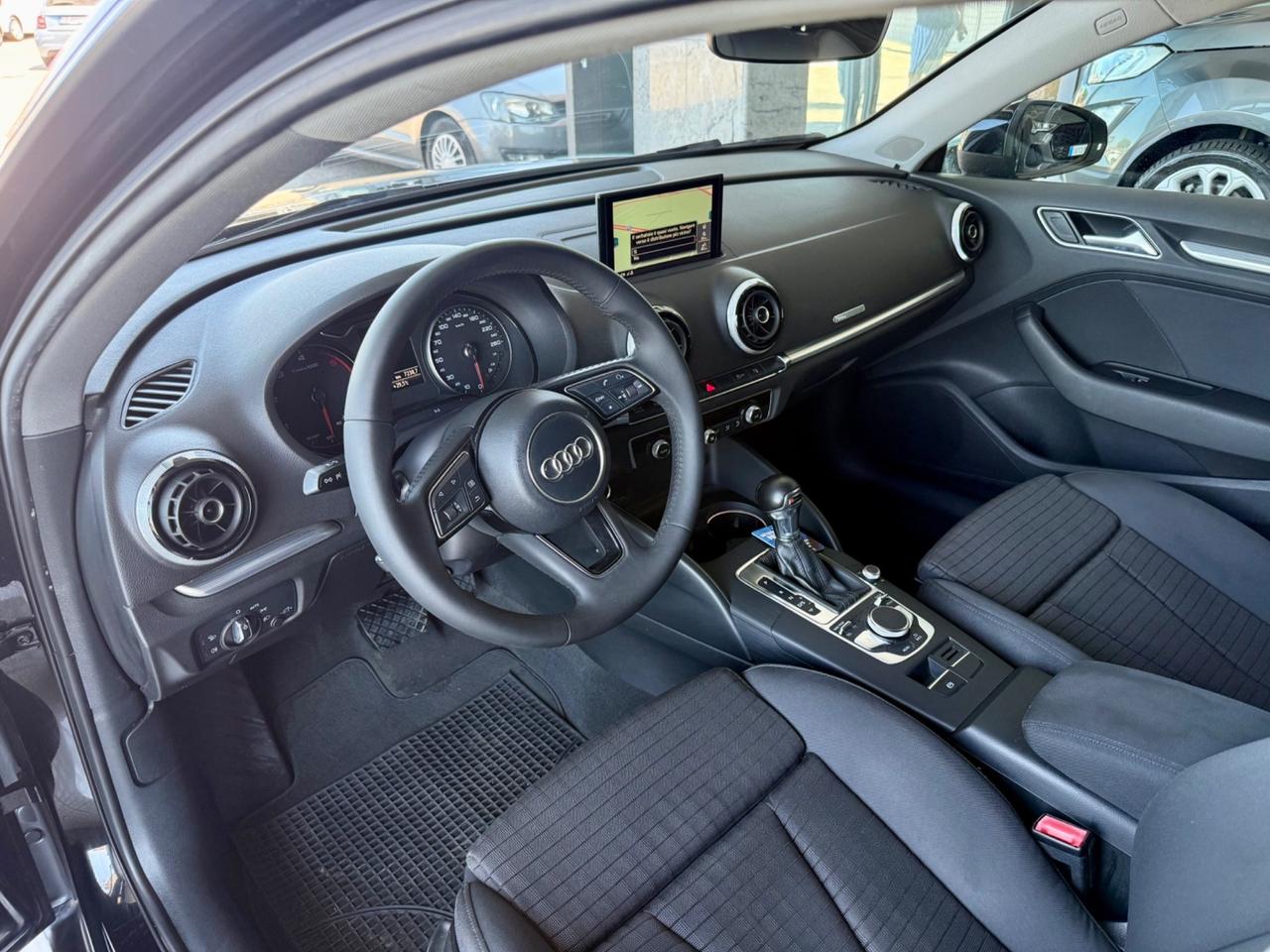 Audi A3 SPB 1.6 TDI S tronic Sport