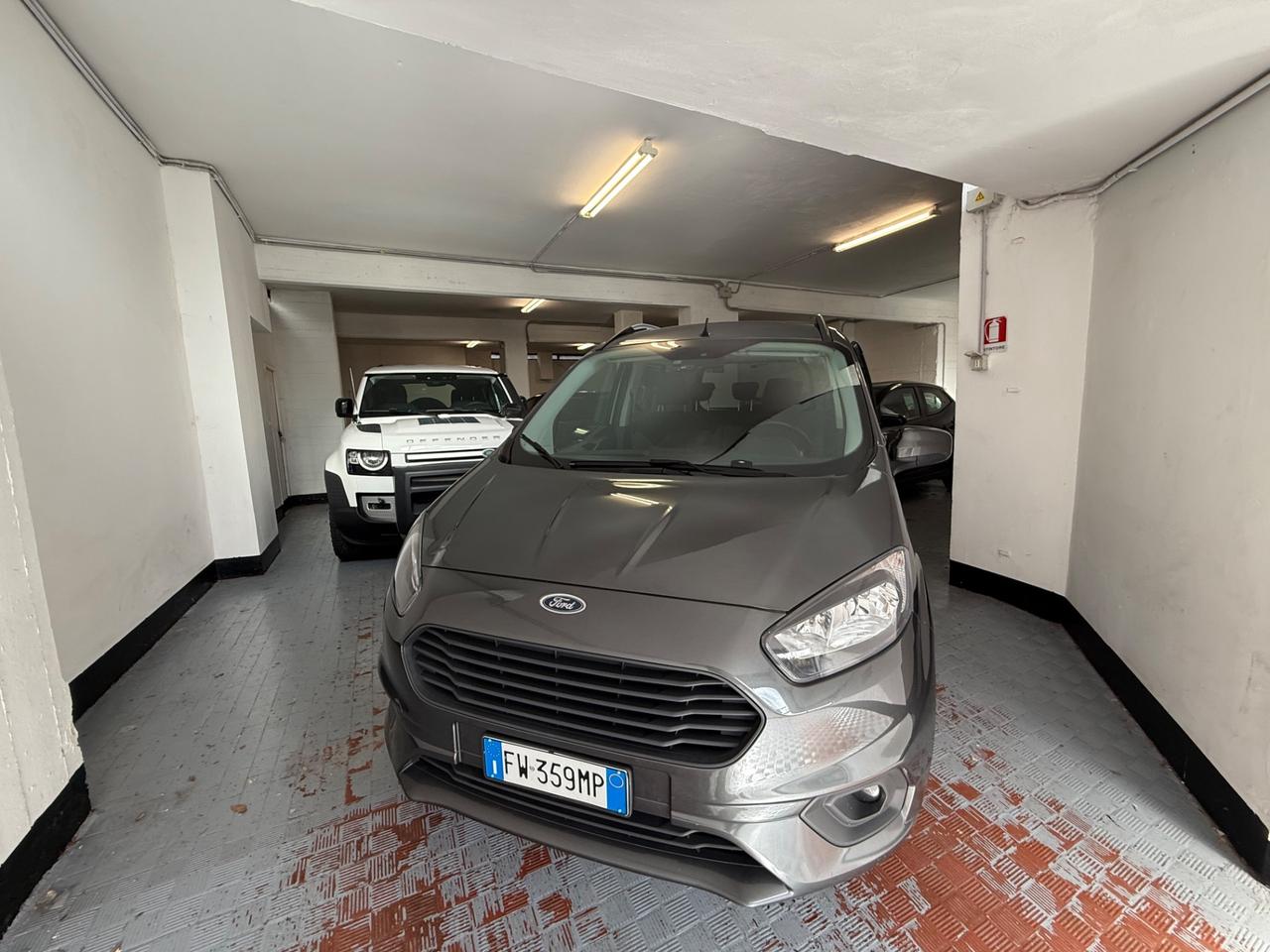 Ford Tourneo Courier 1.0 EcoBoost 100 CV S&S Sport