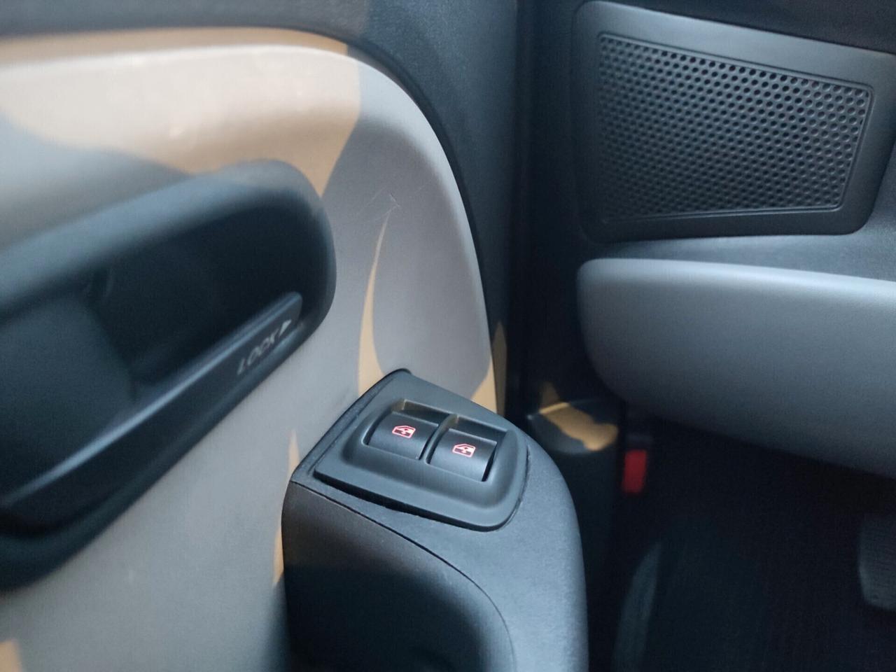 FIAT DOBLO 2007 A METANO DI CASA POCHI KM NUOVO