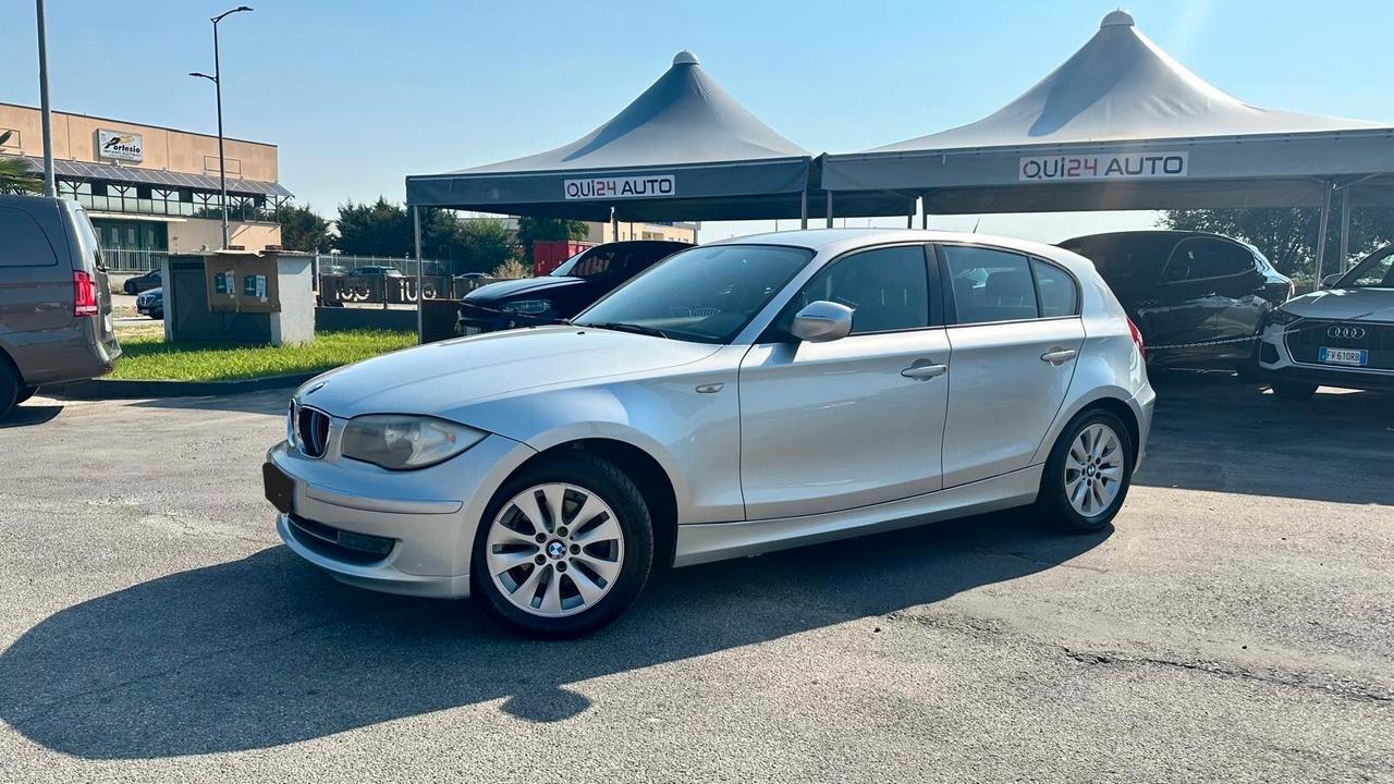 Bmw118d 2.0 D143CV cat 5 porte KM CERTIFICATI-UNICO PROPRIETARIO