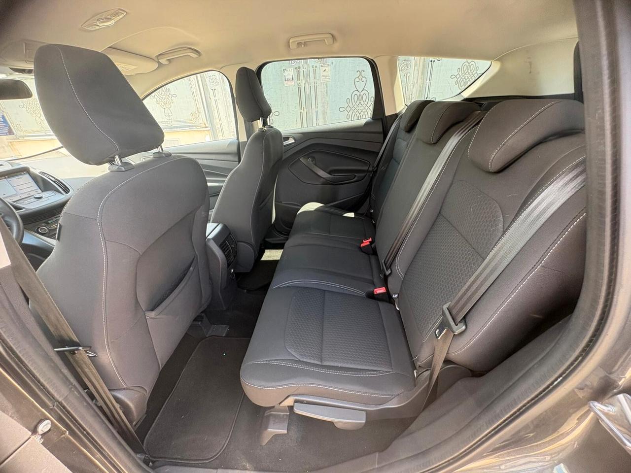 Ford Kuga 2.0 TDCI 120 CV S&S 2WD ST-Line ANNO 2019