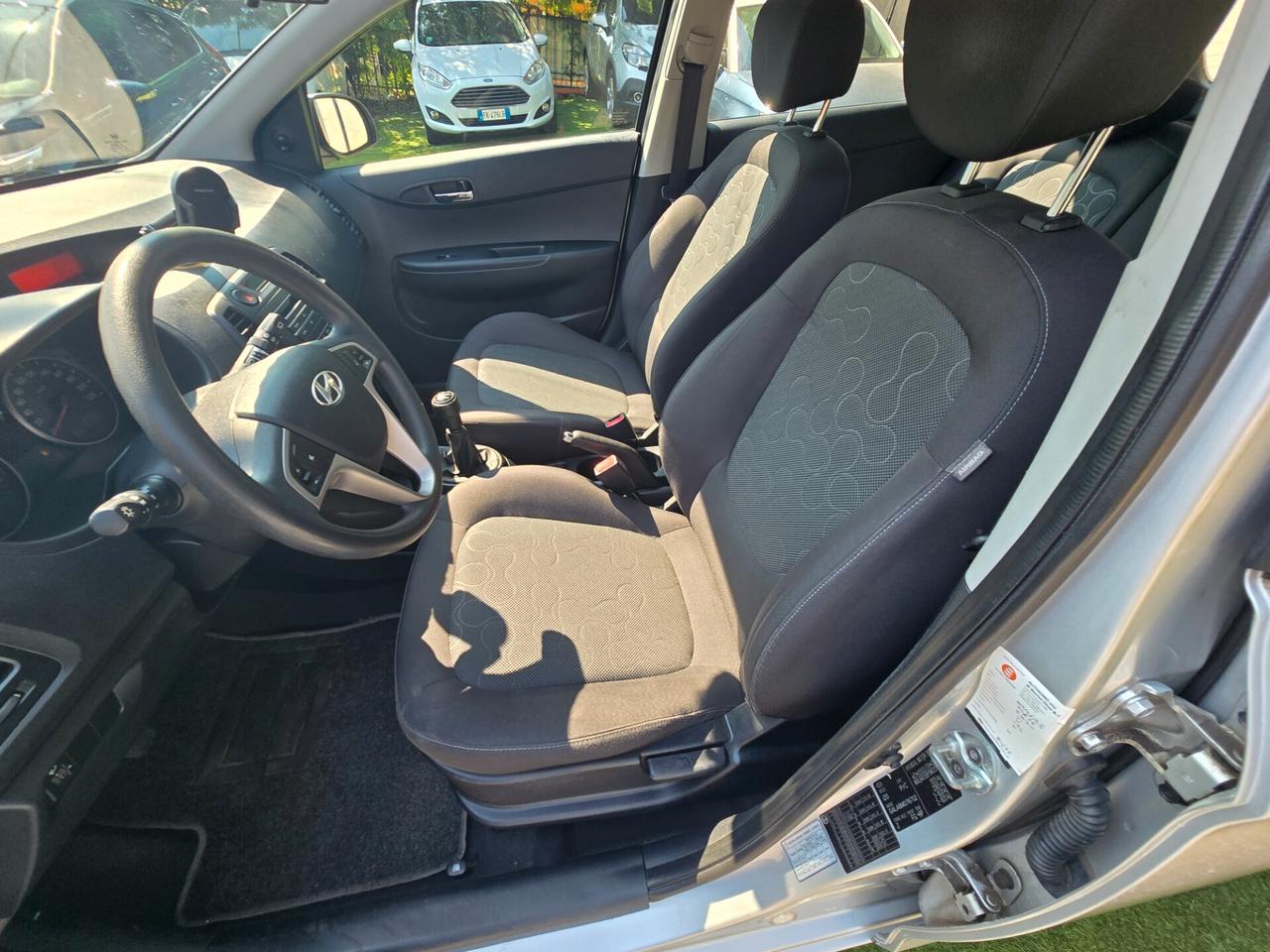 Hyundai i20 1.2BZ/GPL 78CV 78000KM-2009