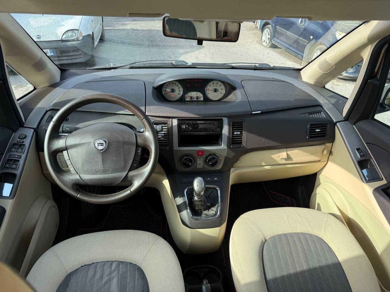 Lancia MUSA 1.4 16V Oro