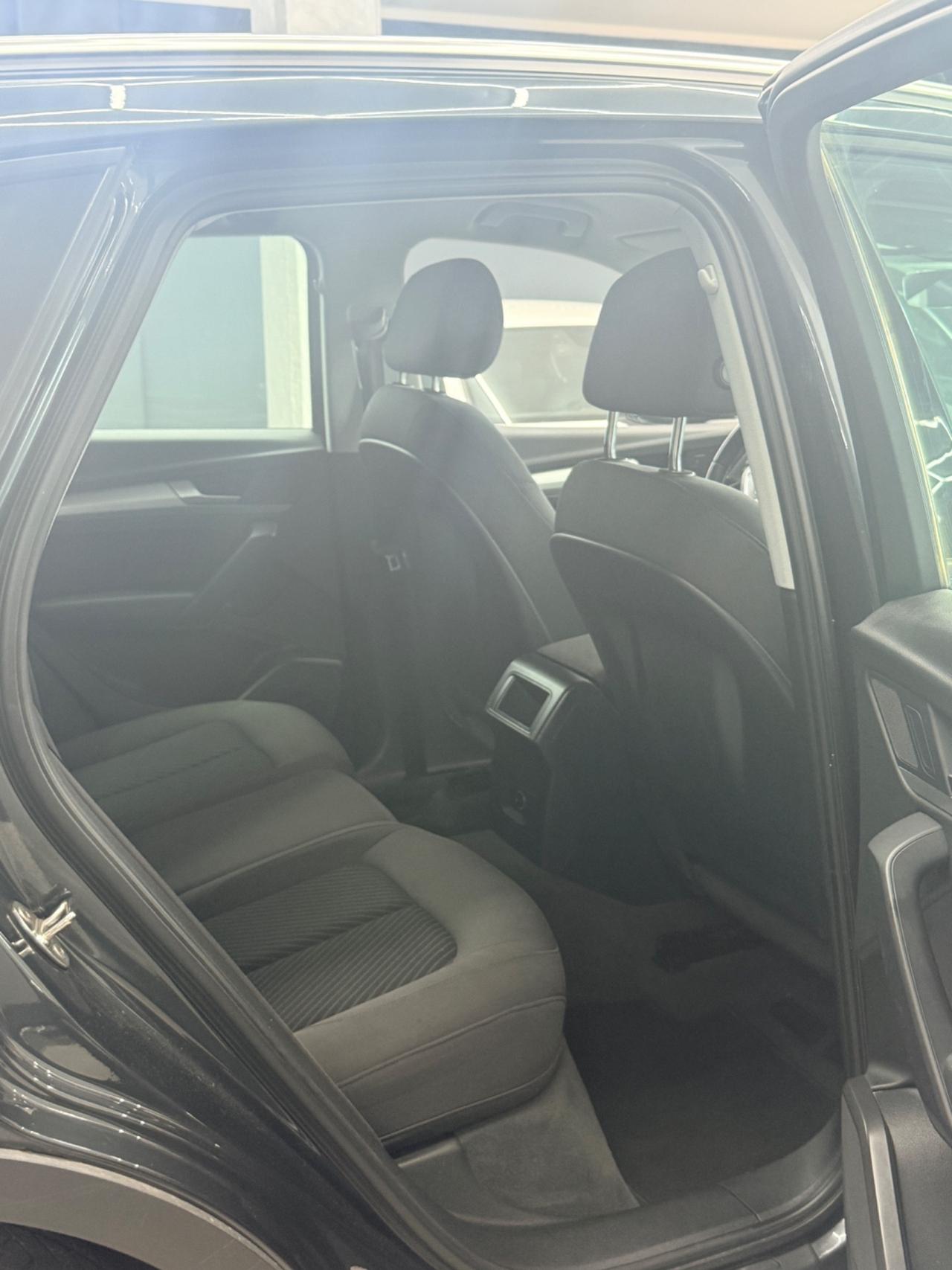 Audi Q5 2.0 TDI quattro S tronic Business
