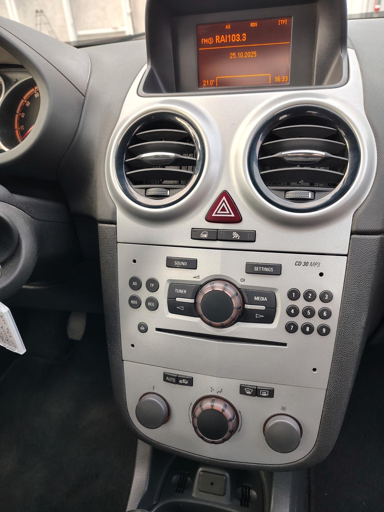 Opel Corsa 1.2 5 porte Predisposizione GPL Edition