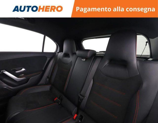 MERCEDES-BENZ A 180 Automatic Premium