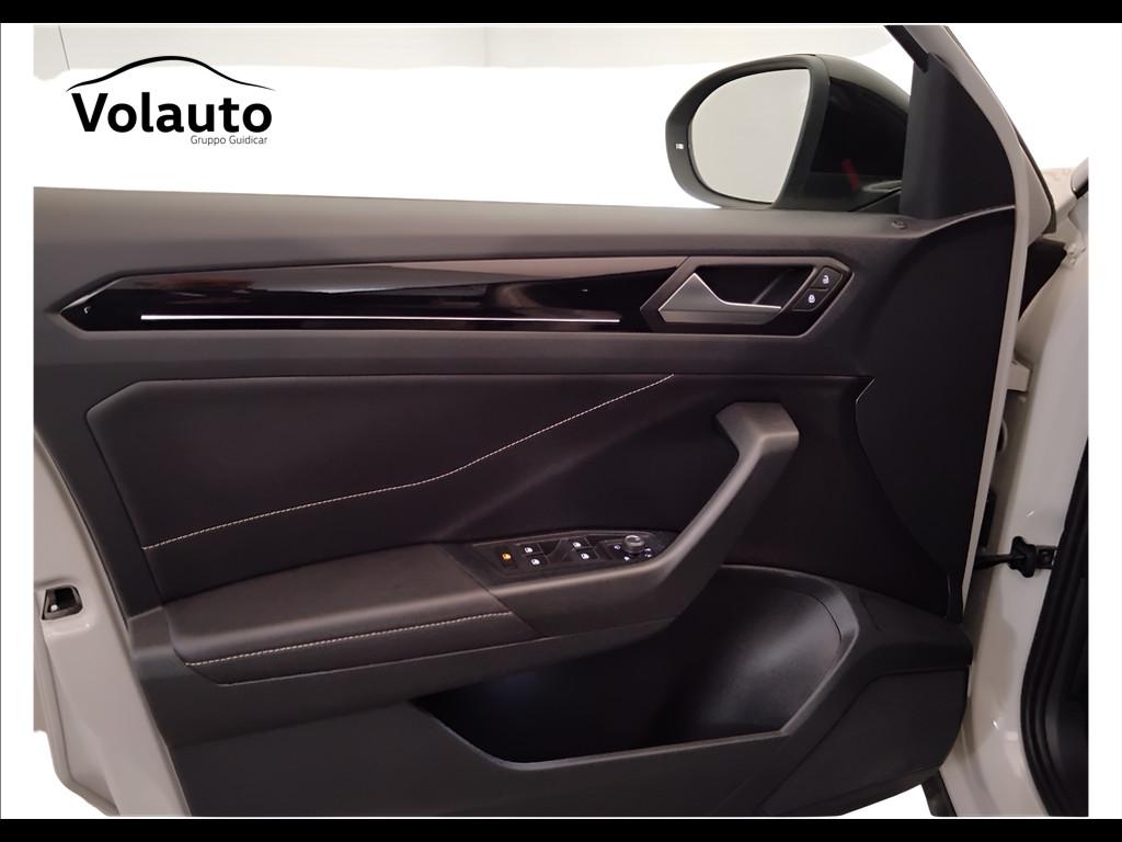 VOLKSWAGEN T-Roc I 2022 - T-Roc 1.5 tsi R-Line