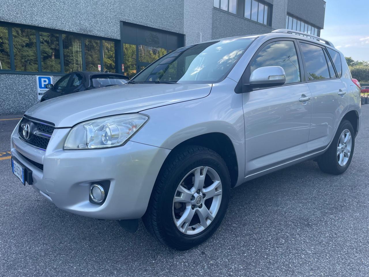 Toyota RAV 4 RAV4 2.2 D-4D 150 CV*Solo 45000km*