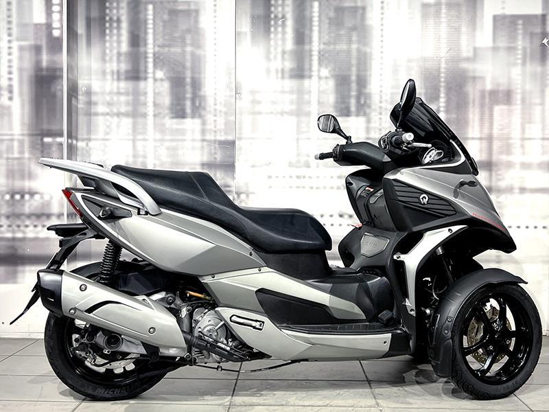 Quadro 350 3
