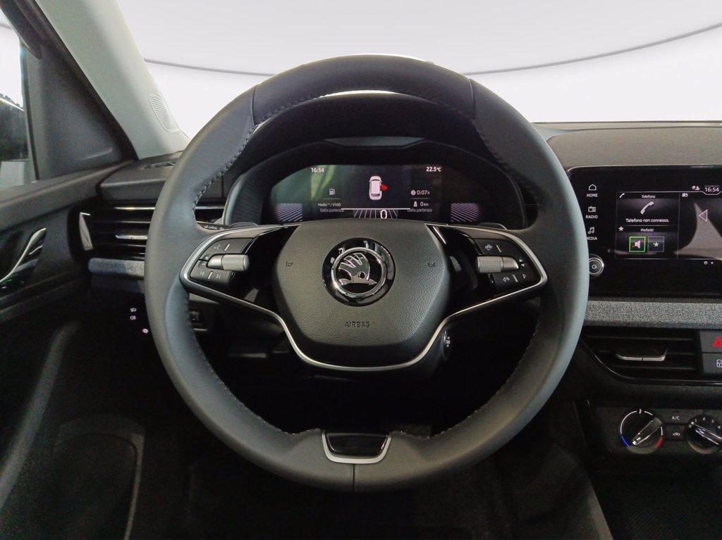 SKODA Kamiq 1.0 tsi selection 115cv dsg del 2025