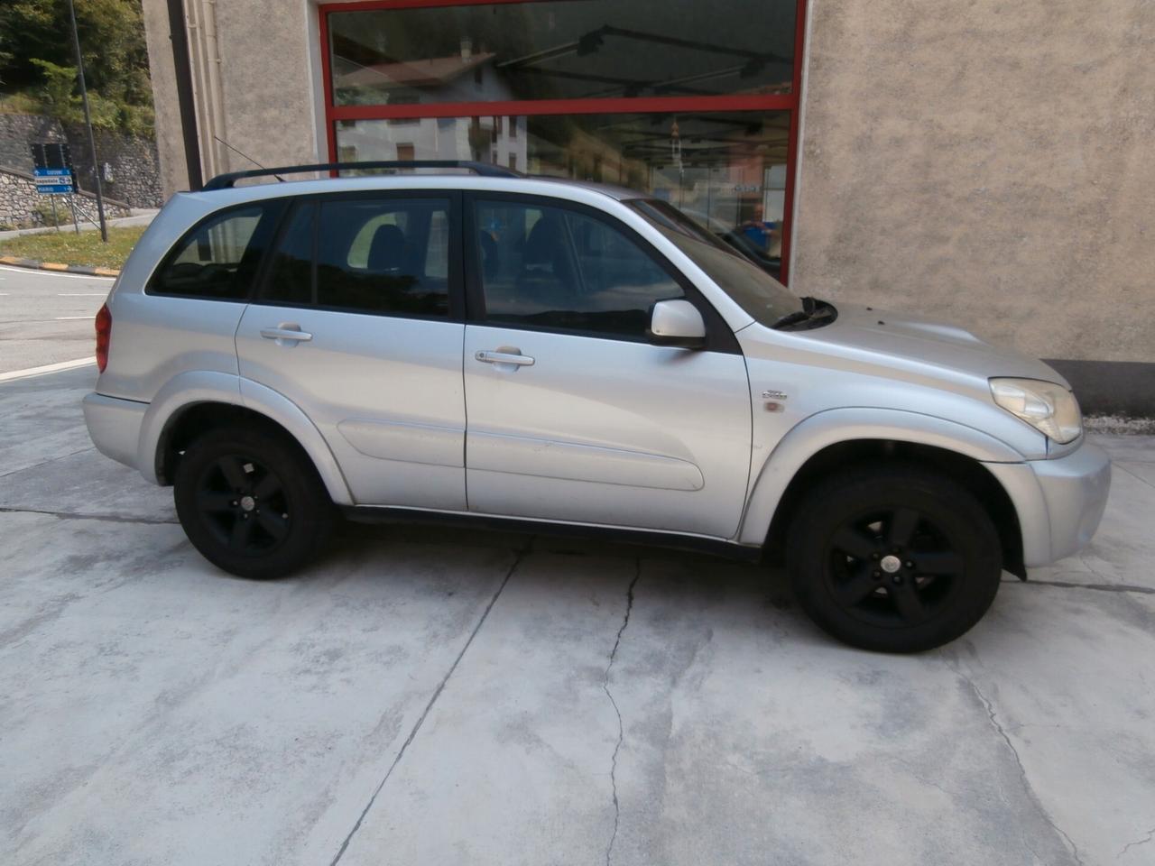 Toyota RAV 4 RAV4 2.0 Tdi D-4D cat 5 porte
