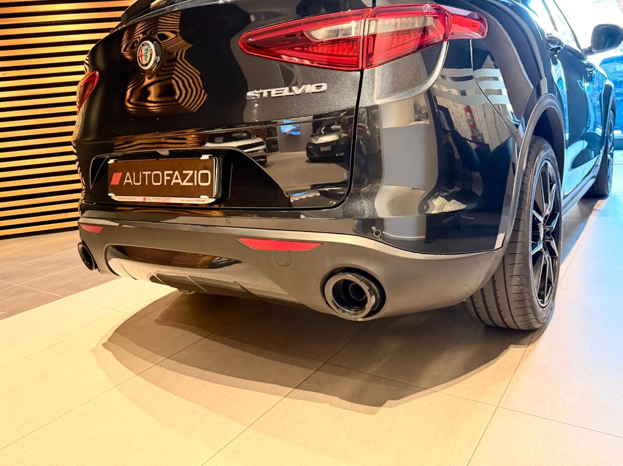 Alfa Romeo Stelvio 2.2 Turbodiesel 210 CV AT8 Q4 Veloce