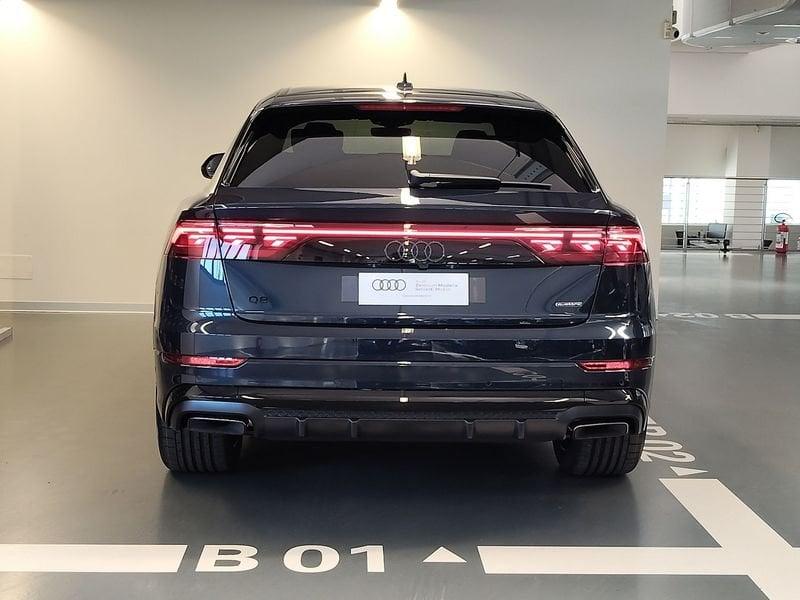 Audi Q8 SUV 55 TFSI e quattro tiptronic S line edition