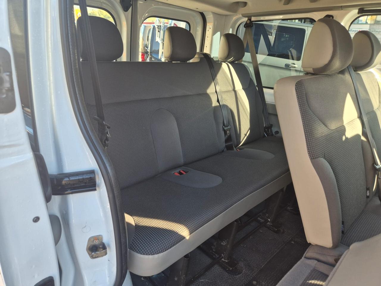 OPEL VIVARO 9 POSTI