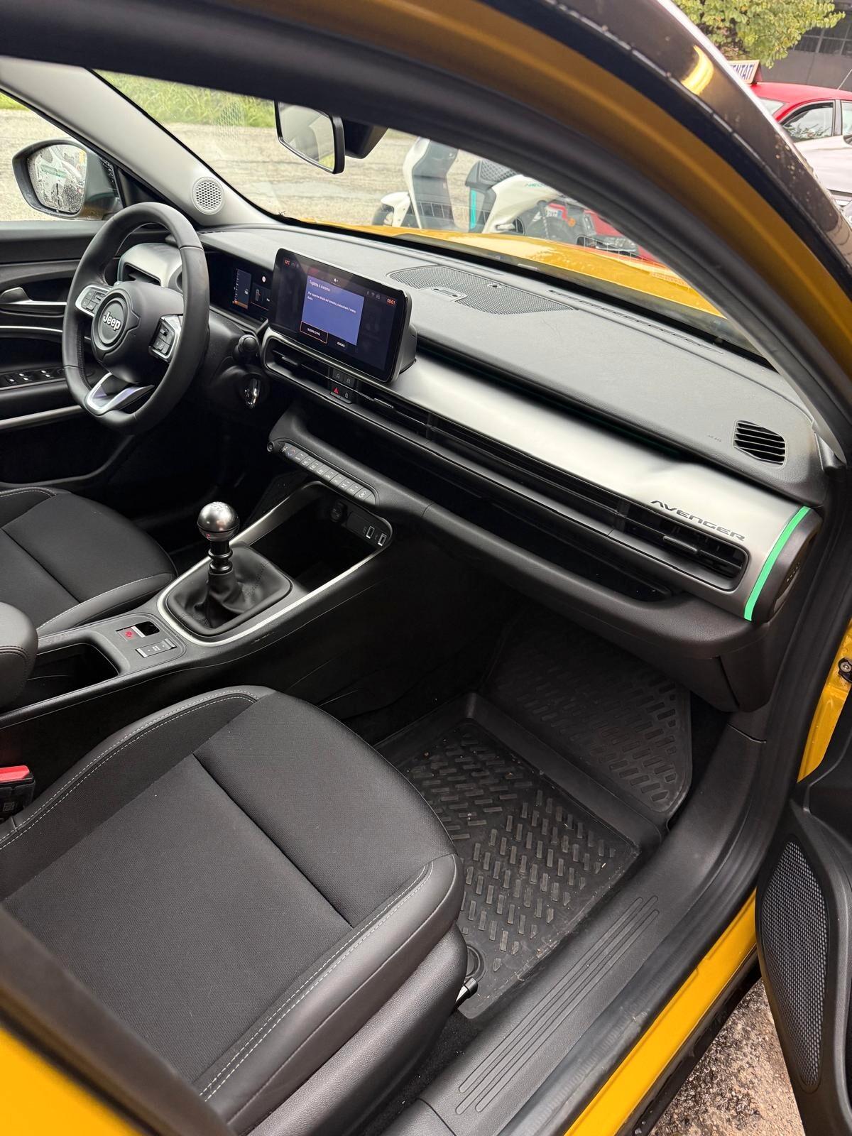Jeep Avenger 1.2 Turbo 100 CV Summit