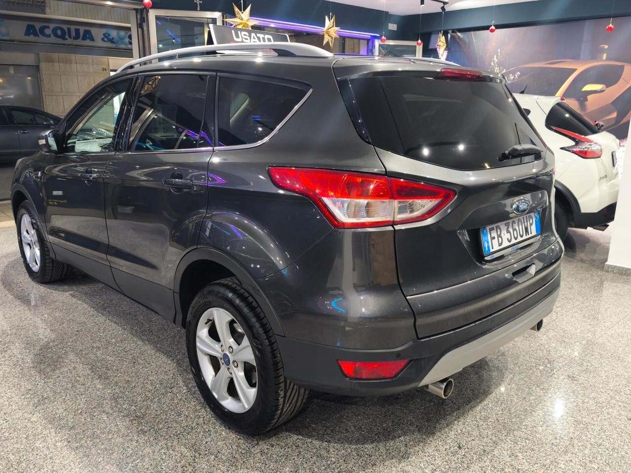 Ford Kuga 2.0 TDCI 120 CV S&S 2WD Titanium