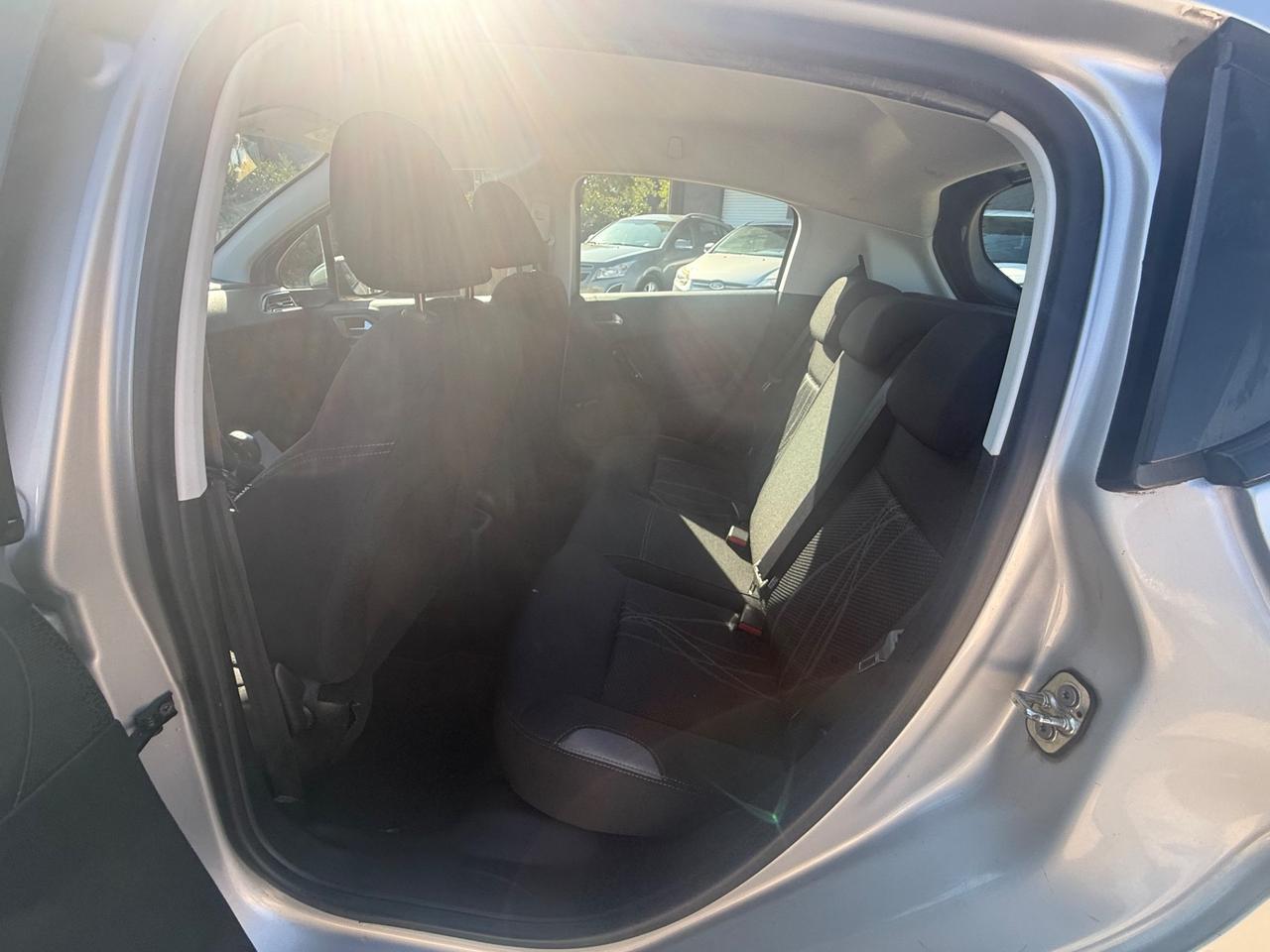 Peugeot 208 PureTech 82 5 porte Active