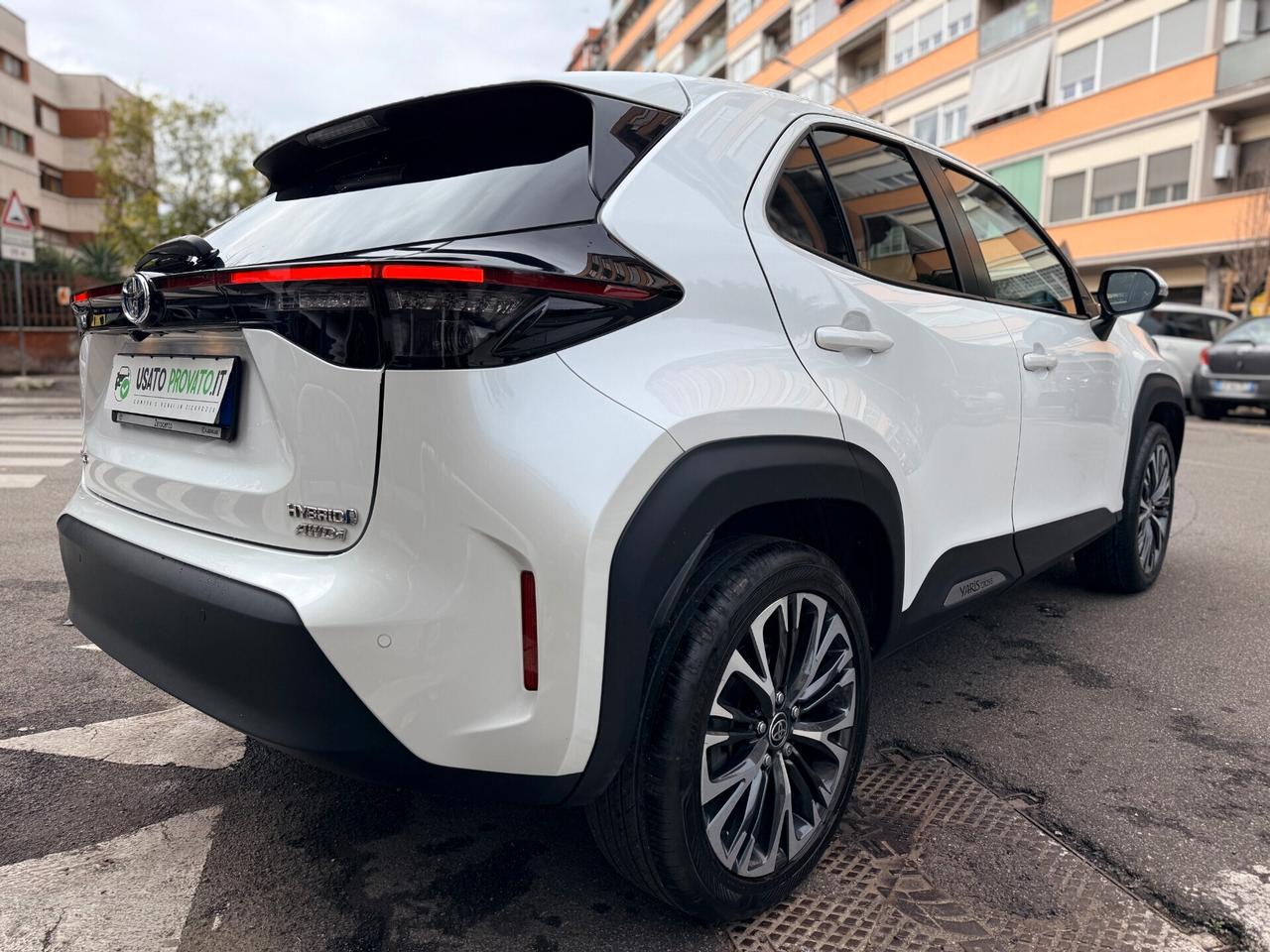 Toyota Yaris Cross 1.5 FULL Hybrid Lounge AWD