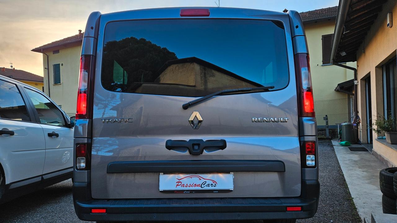 Fiat Talento Renault Trafic 2.0 Dci 120 cv Intens 9 posti Lungo