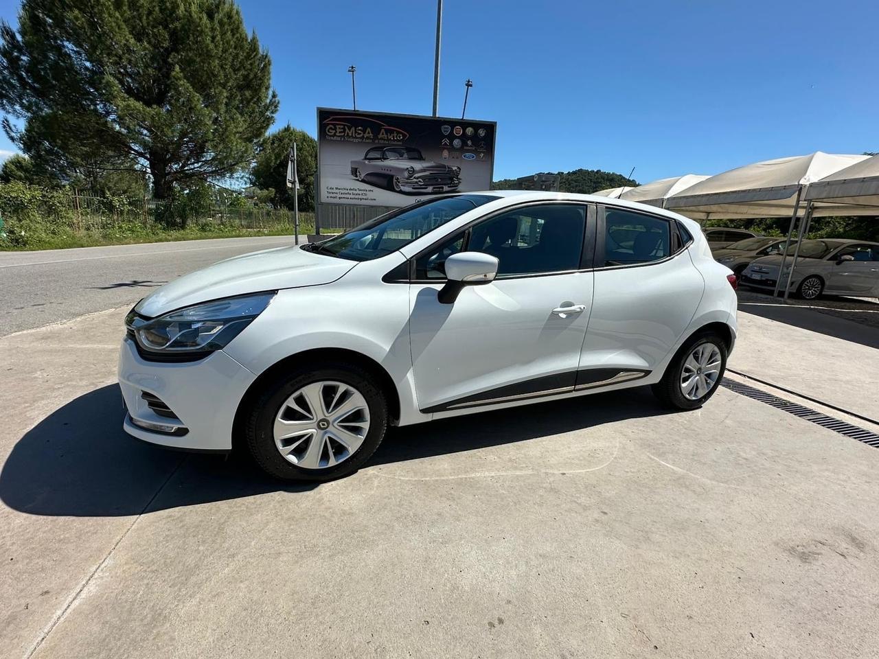Renault Clio dCi 8V 90 CV 5 porte Duel