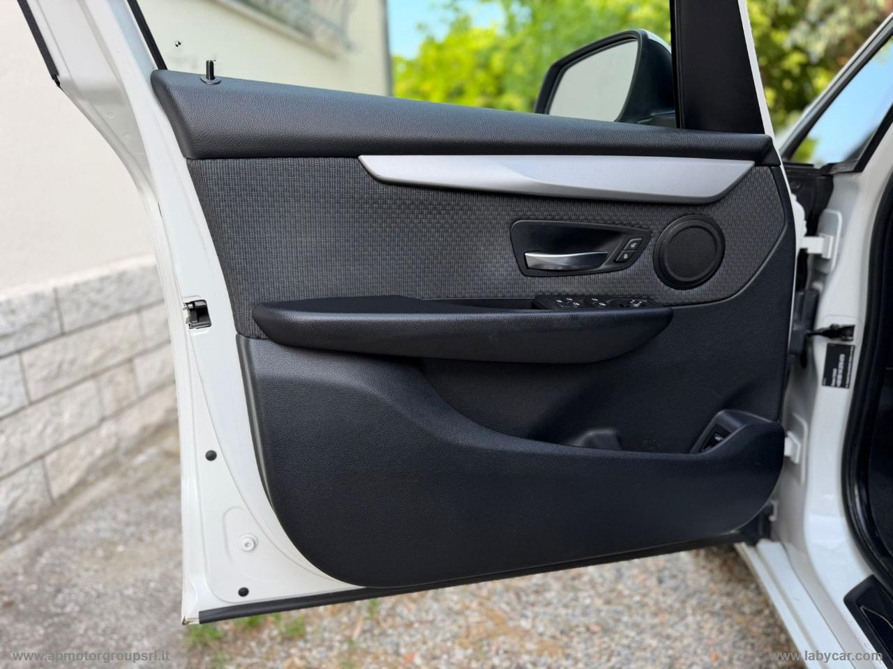 BMW 216d Active Tourer Business ADVANTAGE