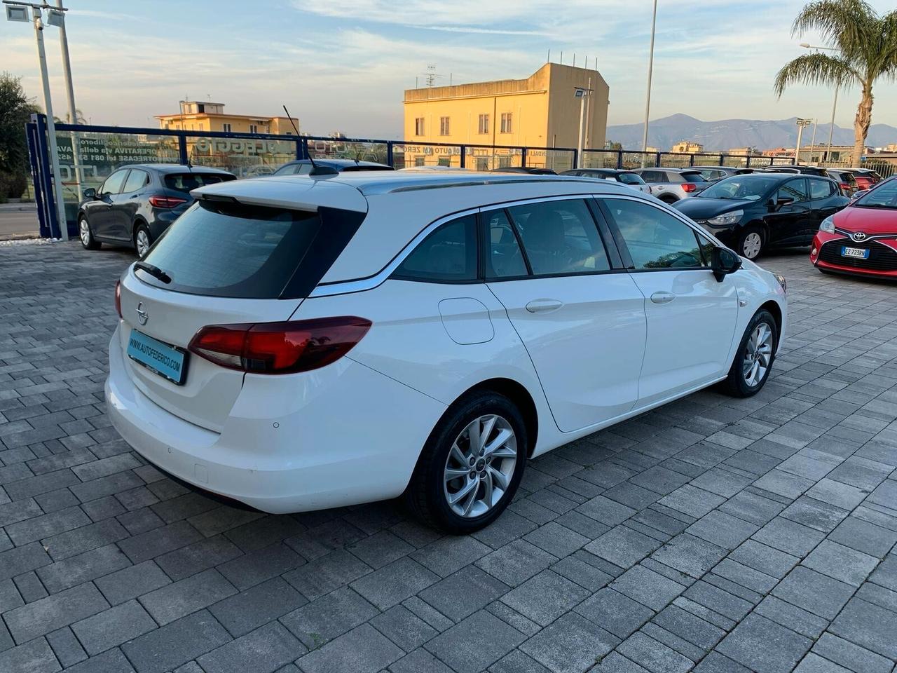 Opel Astra 1.5 Cdti S.W. Autocarro N1 5 posti