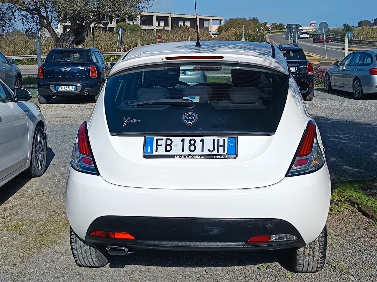 Lancia Ypsilon 2016 - 1.2 benzina Lb automobili