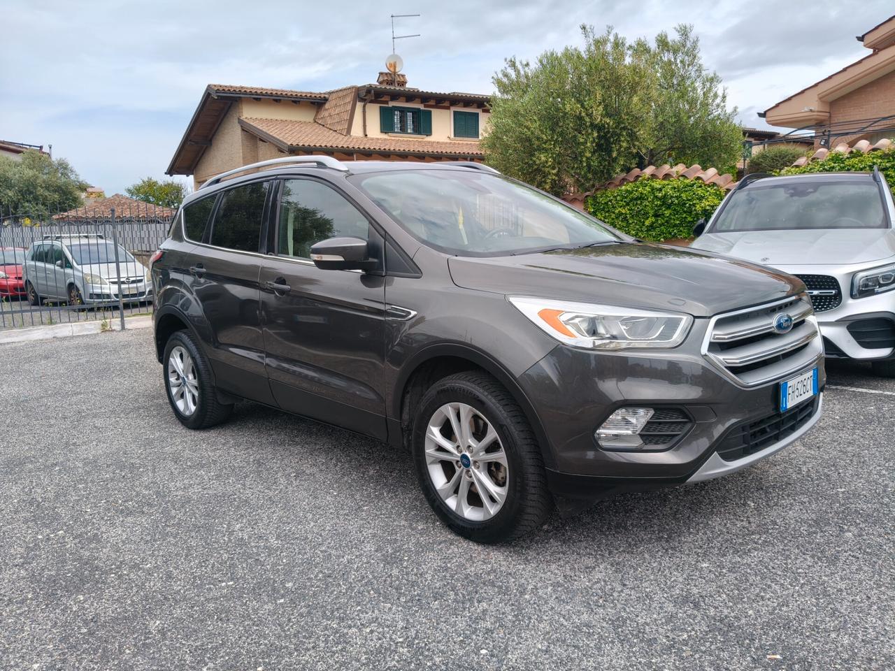 Ford Kuga 2.0 TDCI 150 CV S&S 4WD Titanium