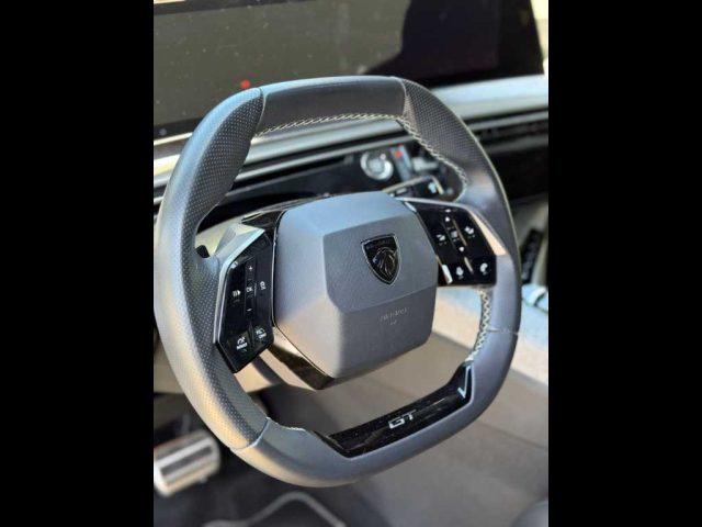 PEUGEOT 3008 3ª serie - Hybrid 136 e-DCS6 GT