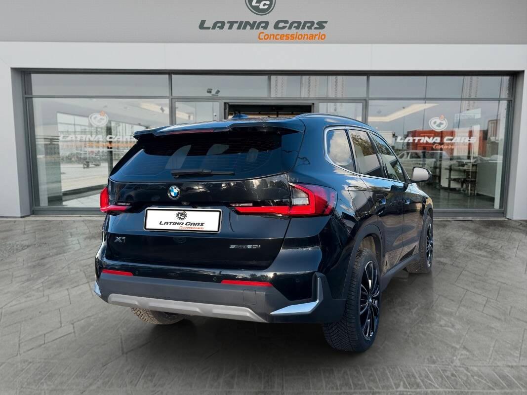 BMW iX1 SDrive20i 170ch Business Design VIRTUAL COCKPIT