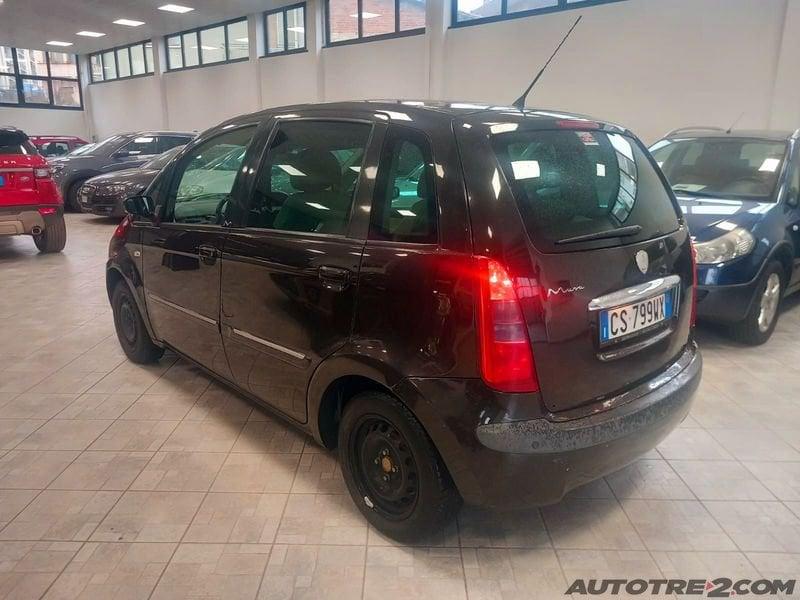 Lancia Musa 1.4 16V Platino