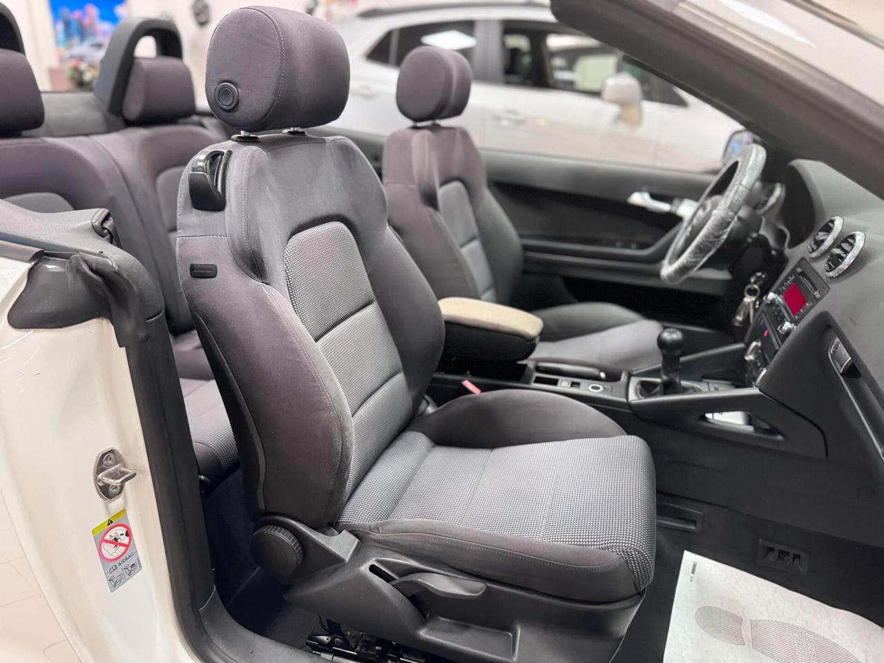 Audi A3 Cabrio 1.6 TDI clean diesel Ambition